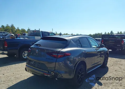 2020 Alfa Romeo Stelvio Ti Sport Awd из США, поврежденный, VIN ZASPAKBN7L7C83600